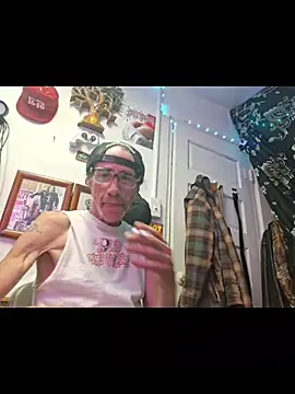 Undercover Pornstar online show from 13, 7, 2026