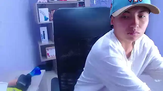 Im Mathias online show from 13, 2, 2025