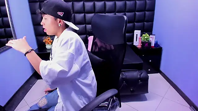 Im Mathias online show from 12, 9, 2025