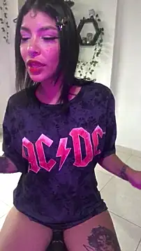 Luna-Chann online show from 13, 2, 2026