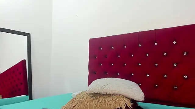 Melody Megann online show from 3, 2, 2026