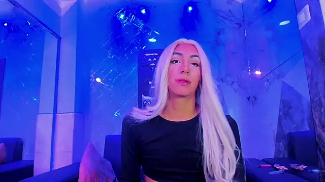 Isabella stanford2 online show from 19, 5, 2026