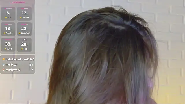  RiverLov online show from 1, 3, 2025