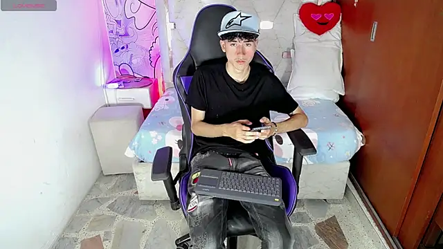 johnny cagee online show from 21, 3, 2026