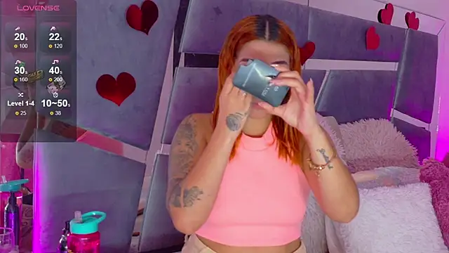 Alba Grey online show from 21, 2, 2025