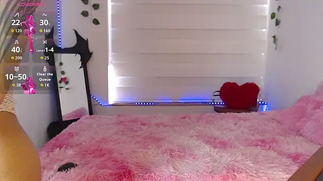 Snapshot of Gaby_Tailor chatting on 19, 9, 2025 Gaby Tailor online show from 19, 9, 2025