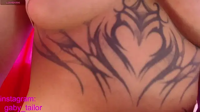 Snapshot of Gaby_Tailor chatting on 21, 3, 2026 Gaby Tailor online show from 21, 3, 2026