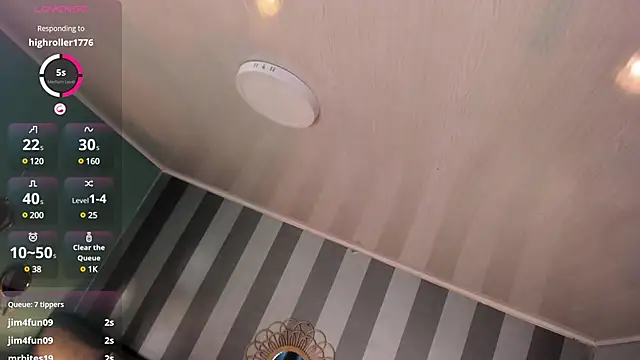 Snapshot of _Sophie__miller chatting on 18, 3, 2025  Sophie  miller online show from 18, 3, 2025