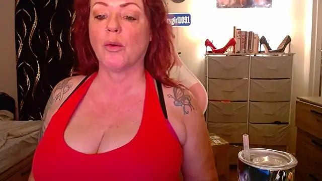 Snapshot of Nikkimastersgirl1091 chatting on 10, 10, 2025 Nikkimastersgirl1091 online show from 10, 10, 2025