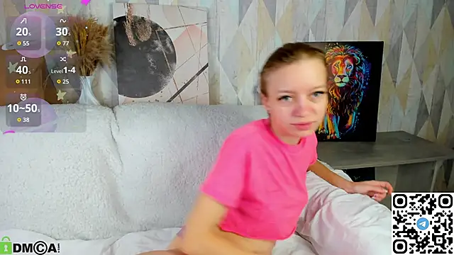 Snapshot of Michelle_Blond chatting on 16, 9, 2025 Michelle Blond online show from 16, 9, 2025