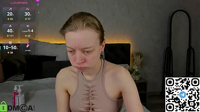 Snapshot of Michelle_Blond chatting on 6, 2, 2026 Michelle Blond online show from 6, 2, 2026