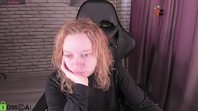 Snapshot of Michelle_Blond chatting on 26, 2, 2026 Michelle Blond online show from 26, 2, 2026