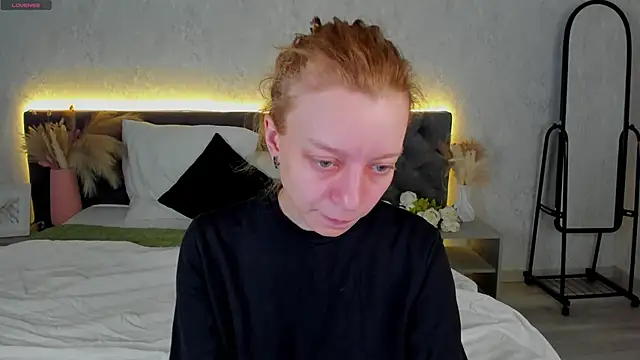 Snapshot of Michelle_Blond chatting on 12, 3, 2026 Michelle Blond online show from 12, 3, 2026