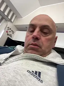 Snapshot of pantomax chatting on 24, 2, 2025 pantomax online show from 24, 2, 2025