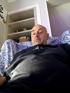 Snapshot of pantomax chatting on 10, 10, 2025 pantomax online show from 10, 10, 2025