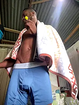 Snapshot of ElNegroRony chatting on 5, 11, 2025 ElNegroRony online show from 5, 11, 2025