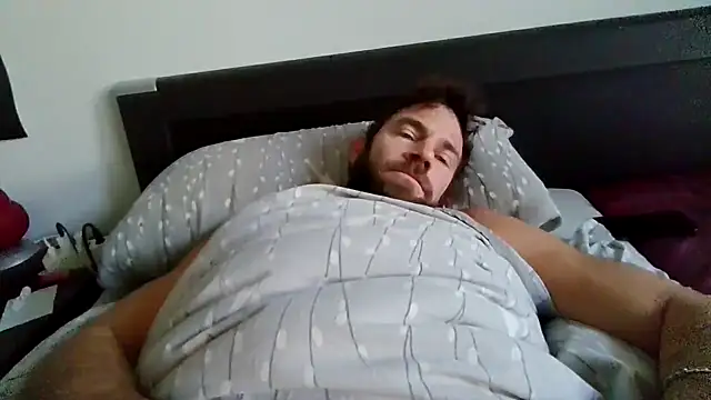 Snapshot of alpha-hunk chatting on 4, 11, 2025 alpha-hunk online show from 4, 11, 2025