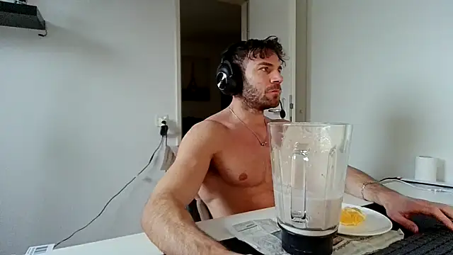 Snapshot of alpha-hunk chatting on 22, 12, 2025 alpha-hunk online show from 22, 12, 2025