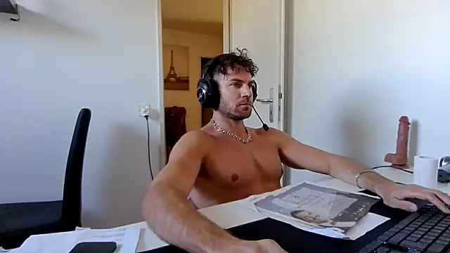 alpha-hunk online show from 8, 4, 2026