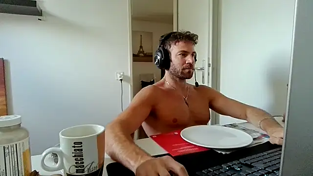 Snapshot of alpha-hunk chatting on 5, 6, 2026 alpha-hunk online show from 5, 6, 2026