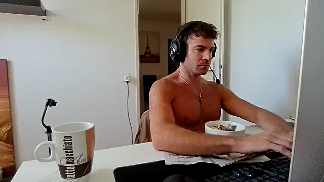 Snapshot of alpha-hunk chatting on 18, 6, 2026 alpha-hunk online show from 18, 6, 2026