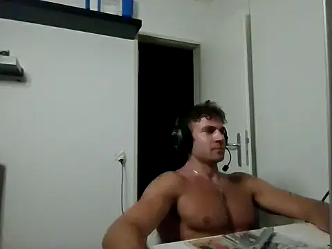 alpha-hunk online show from 28, 7, 2026