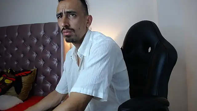 Sr Magnus  online show from 14, 10, 2025