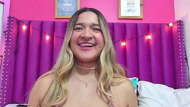 collegepawglovedaddy online show from 3, 3, 2025