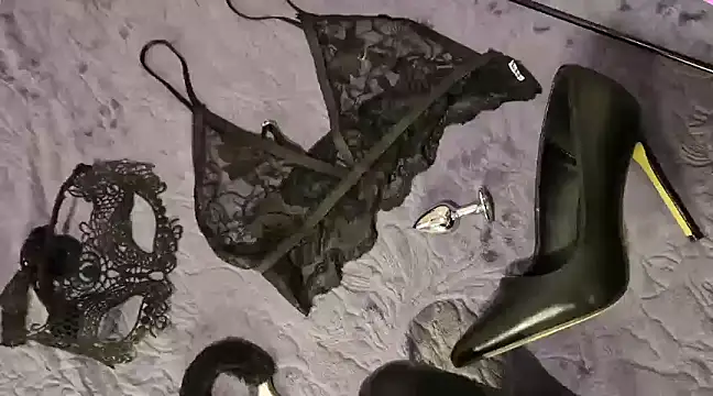 Snapshot of culbutemoi4 chatting on 10, 3, 2025 culbutemoi4 online show from 10, 3, 2025