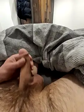 NiceBone000 online show from 4, 12, 2024