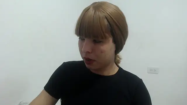 Snapshot of estefania224 chatting on 22, 5, 2026 estefania224 online show from 22, 5, 2026
