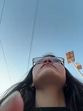 aurora divine online show from 25, 2, 2026