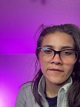 aurora divine online show from 10, 3, 2026