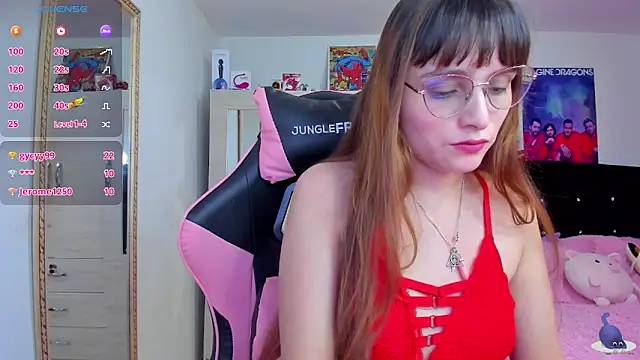 Lucyy-hess online show from 4, 12, 2024