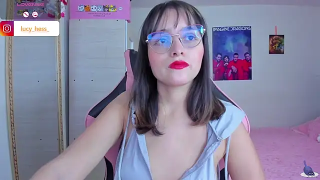 Snapshot of Lucyy-hess chatting on 16, 4, 2026 Lucyy-hess online show from 16, 4, 2026