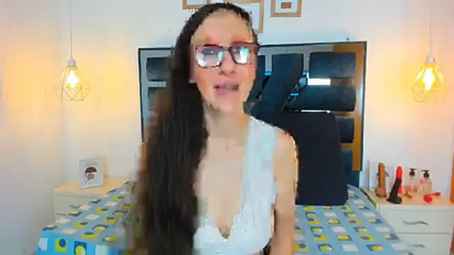 LolaBoobs online show from 5, 7, 2026