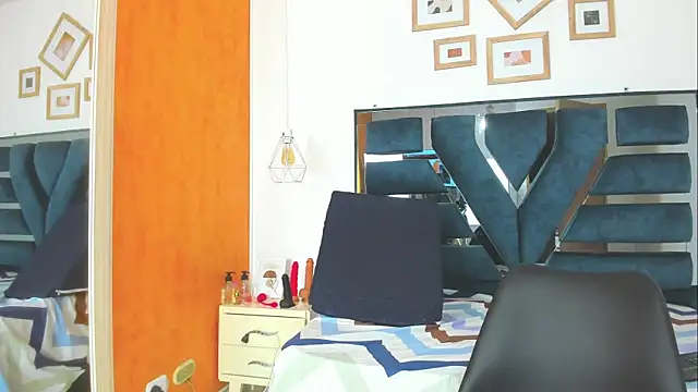 LolaBoobs online show from 12, 7, 2026