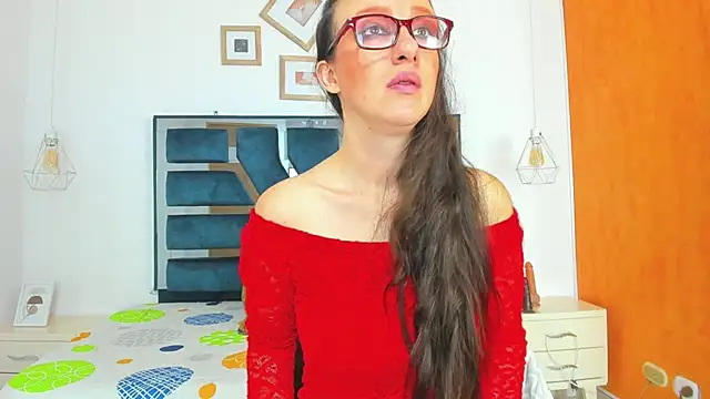 LolaBoobs online show from 28, 7, 2026