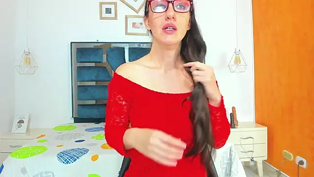 LolaBoobs online show from 28, 7, 2026