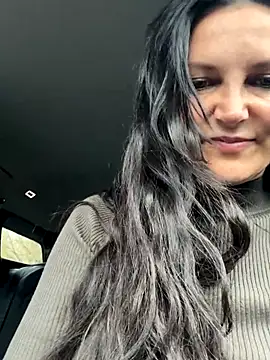 -OLYA- online show from 9, 11, 2025