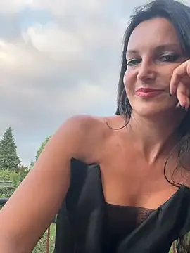 -OLYA- online show from 2, 7, 2026
