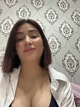 Snapshot of StormBeverly chatting on 24, 12, 2024 StormBeverly online show from 24, 12, 2024