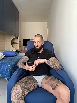 Snapshot of Gioeltoro89 chatting on 29, 4, 2026 Gioeltoro89 online show from 29, 4, 2026