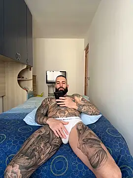Snapshot of Gioeltoro89 chatting on 1, 5, 2026 Gioeltoro89 online show from 1, 5, 2026