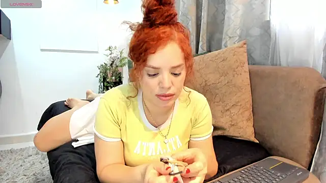 Snapshot of ebbafernandez_ chatting on 3, 10, 2025 ebbafernandez online show from 3, 10, 2025