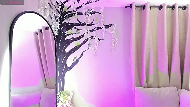 Snapshot of ebbafernandez_ chatting on 10, 1, 2026 ebbafernandez online show from 10, 1, 2026