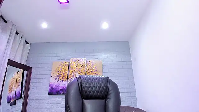 Snapshot of ebbafernandez_ chatting on 8, 2, 2026 ebbafernandez online show from 8, 2, 2026