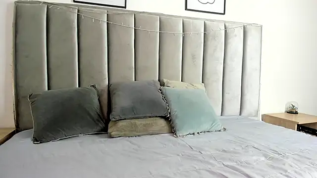 Laiia Page online show from 17, 3, 2025