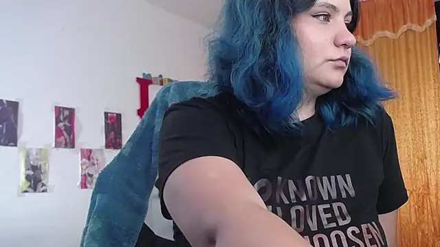 Snapshot of gigiqueen_18 chatting on 10, 11, 2025 gigiqueen 18 online show from 10, 11, 2025