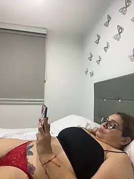 AntonellaAlondra4 online show from 16, 12, 2024